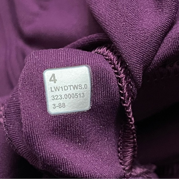 Lululemon Align Tank Top Sz 4 In Dramatic Magenta NWT - Picture 8 of 8